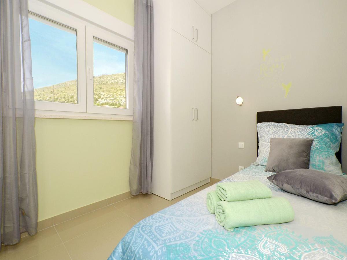 Sunshine Apartment Трогир Екстериор снимка