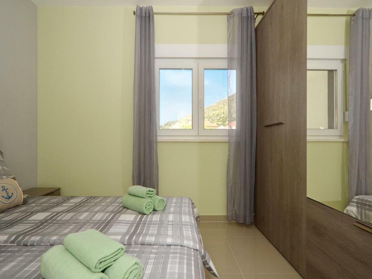 Sunshine Apartment Трогир Екстериор снимка
