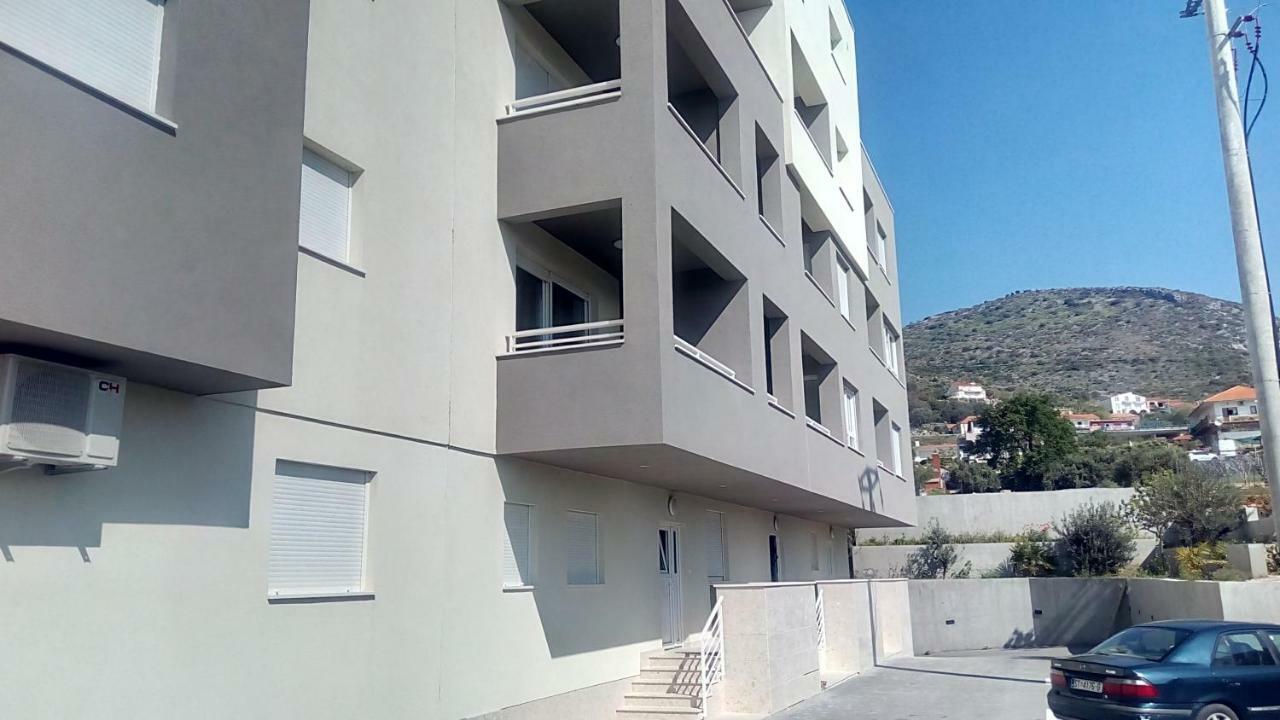 Sunshine Apartment Трогир Екстериор снимка