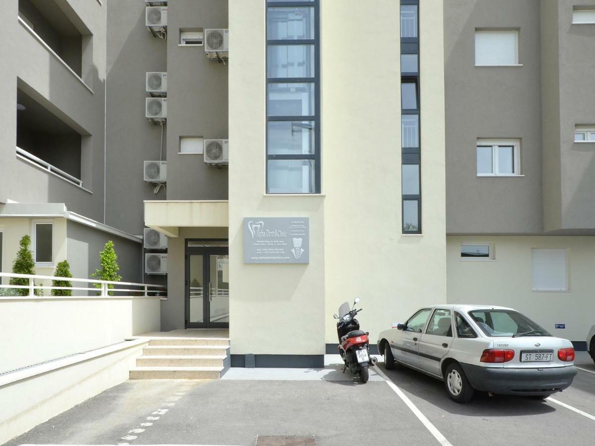 Sunshine Apartment Трогир Екстериор снимка