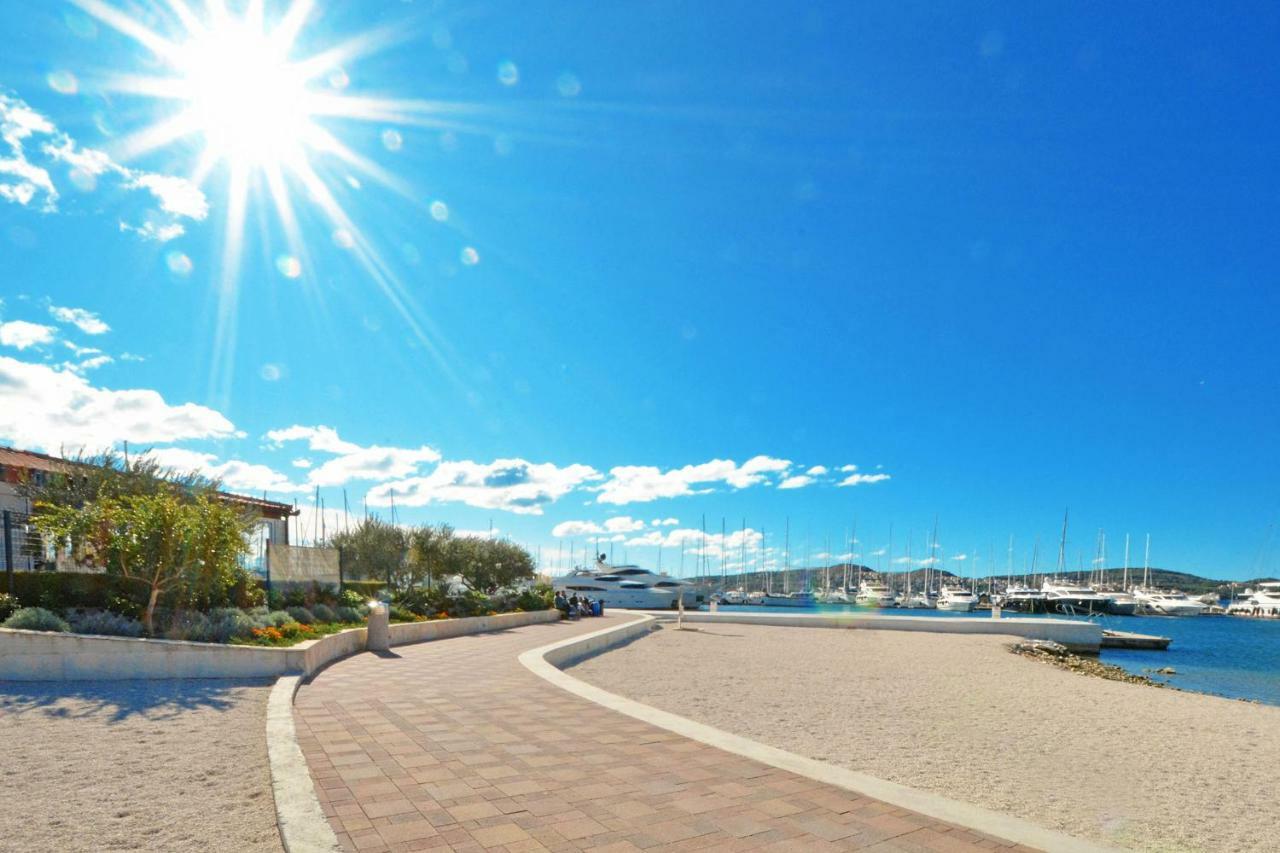 Sunshine Apartment Трогир Екстериор снимка